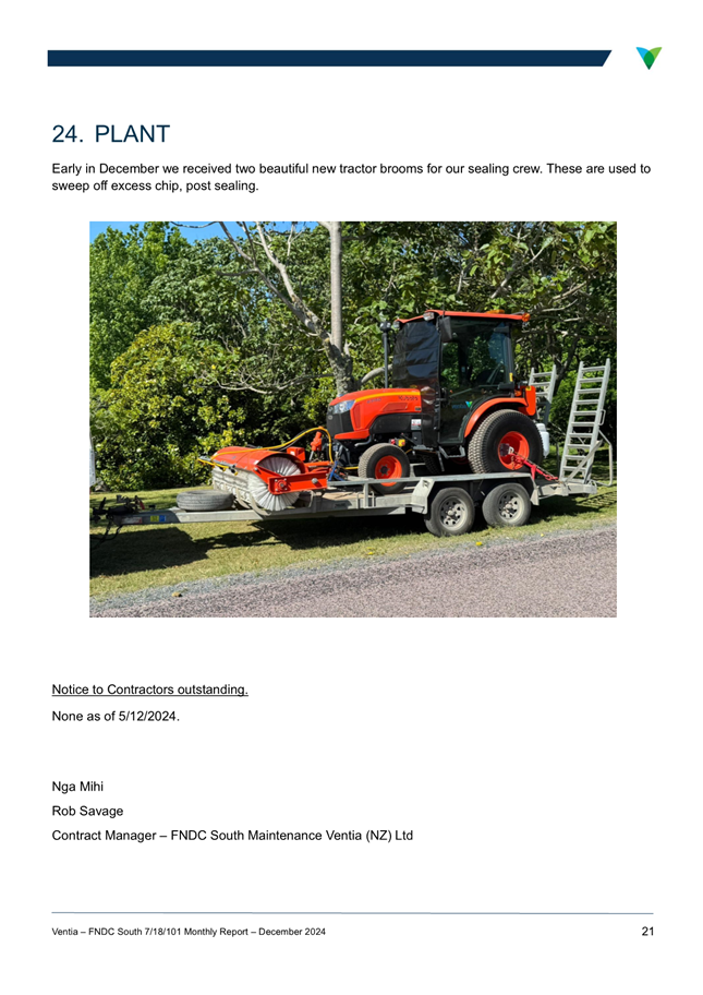 A red tractor on a trailer

AI-generated content may be incorrect.