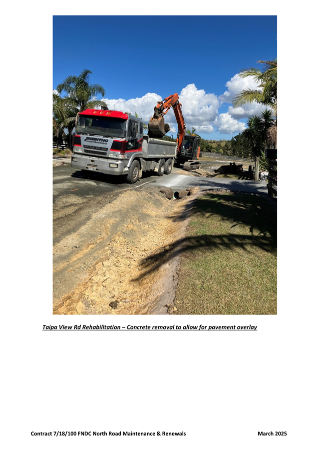 A truck with a bucket on the back

AI-generated content may be incorrect.