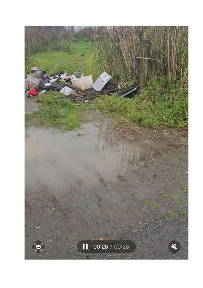 A screenshot of a phone

AI-generated content may be incorrect.