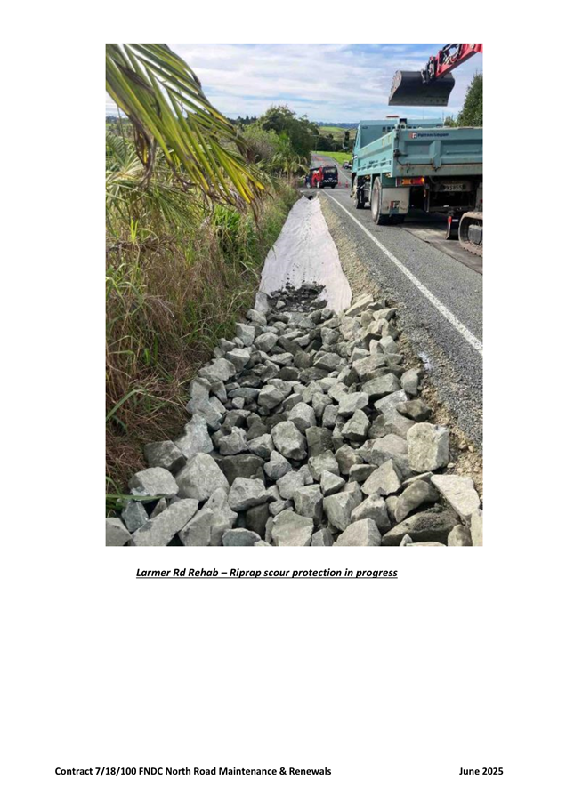 A pile of rocks next to a road

AI-generated content may be incorrect.