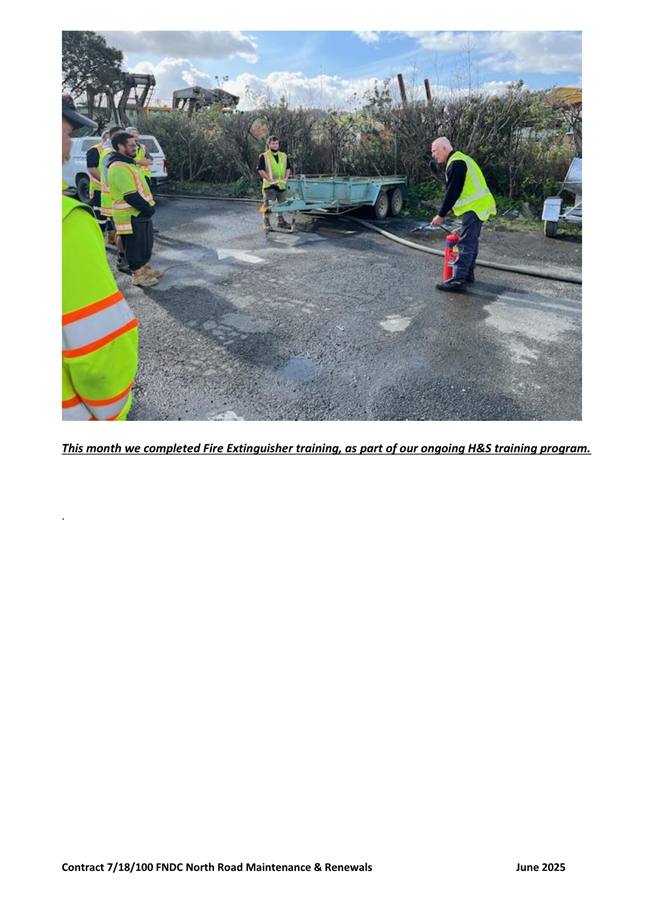 A group of men in reflective vests

AI-generated content may be incorrect.